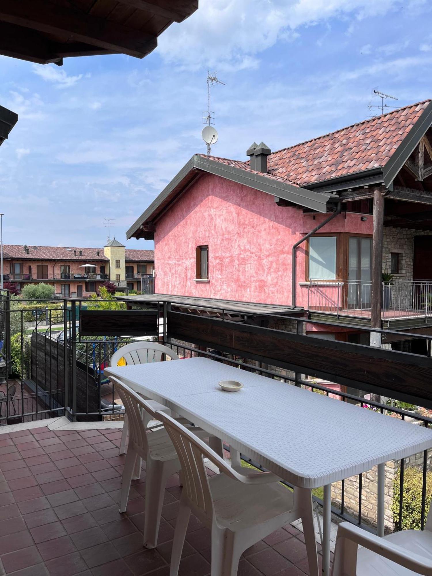 Appartamento Gaja Лонато Экстерьер фото